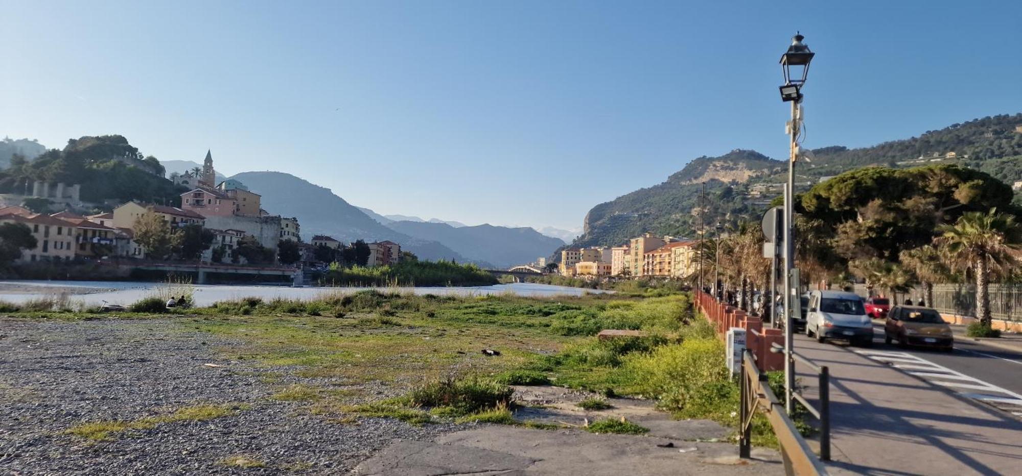 Apartamento Mare Blu Ventimiglia Exterior foto