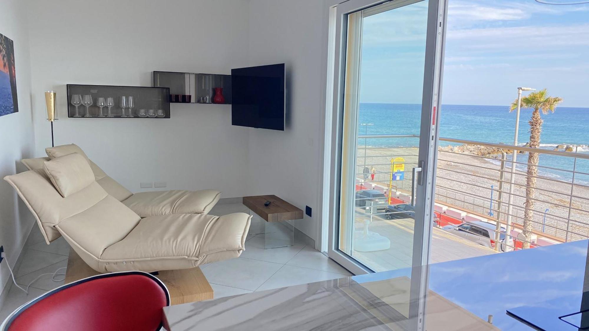 Apartamento Mare Blu Ventimiglia Exterior foto